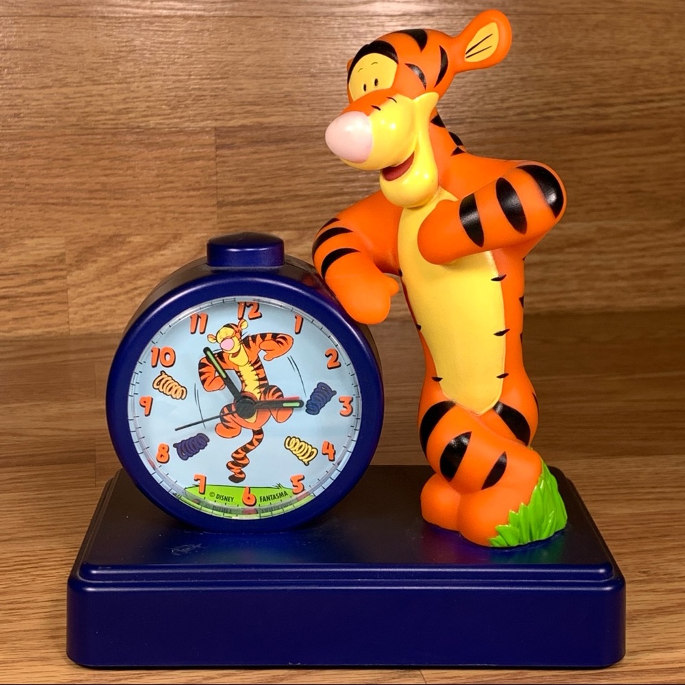 Winnie The Pooh Tigger FUN Alarm Clock Tek Time
